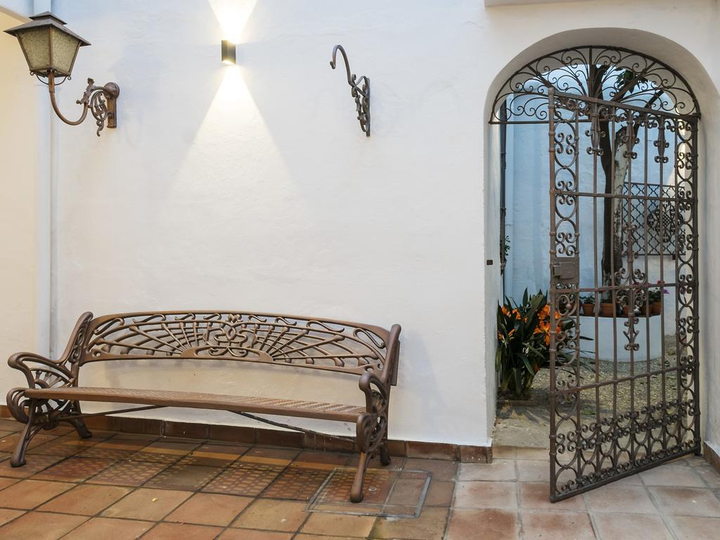 Selecta Apartments Los Venerables Sevilla Eksteriør bilde