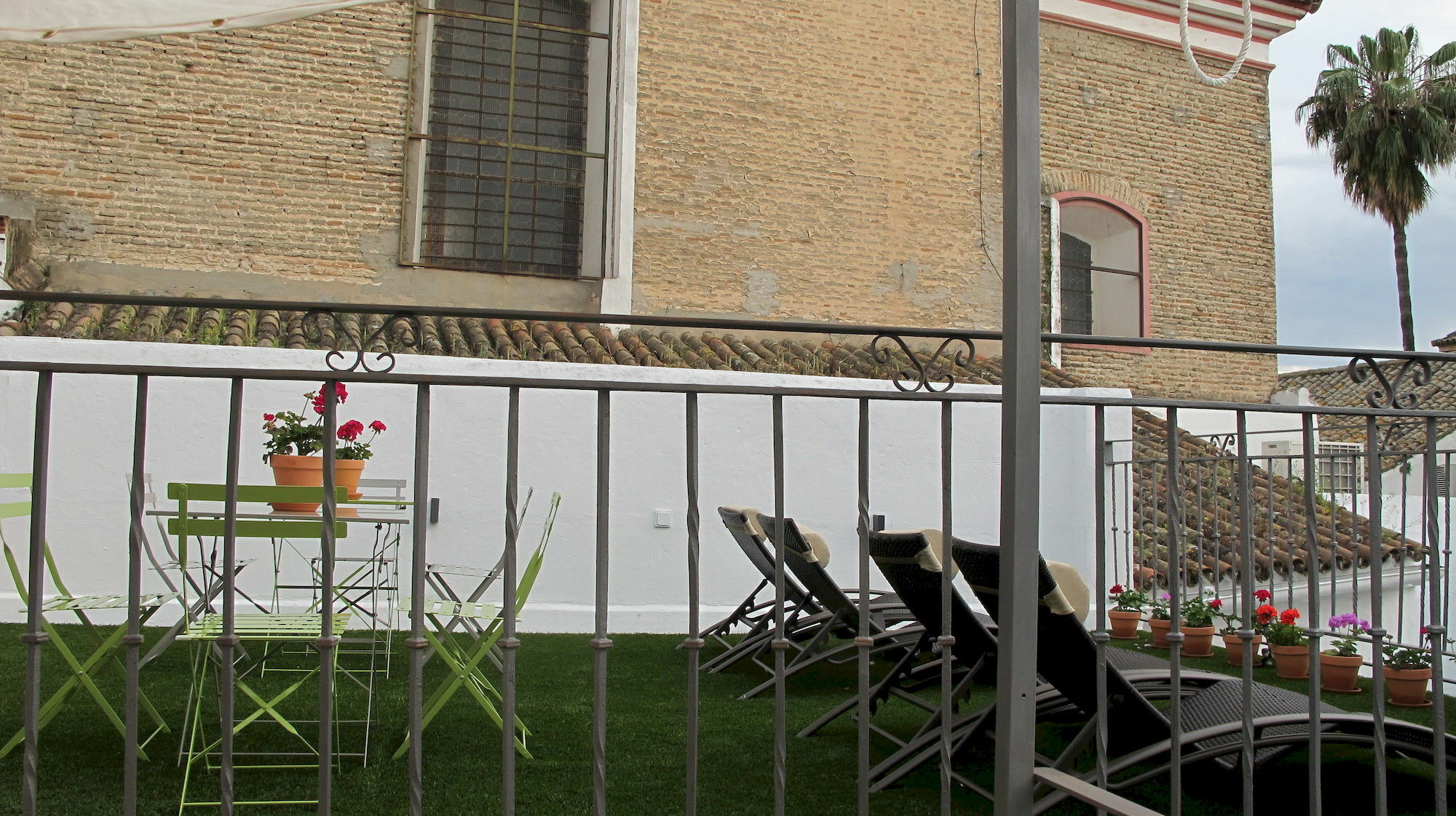 Selecta Apartments Los Venerables Sevilla Eksteriør bilde